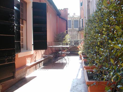 Ca Satriano Apartment Venice Room photo