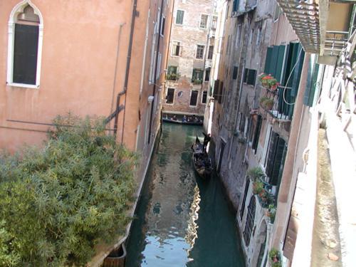 Ca Satriano Apartment Venice Room photo